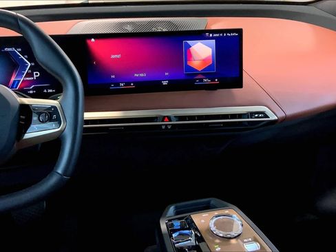 Used 2023 BMW iX M60 w/ Executive Package image 6