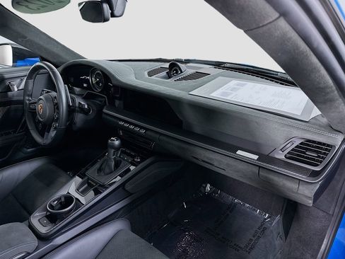 Certified 2023 Porsche 911 GT3 RS RWD image 25