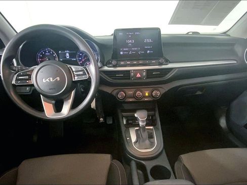 Certified 2024 Kia Forte LXS image 15