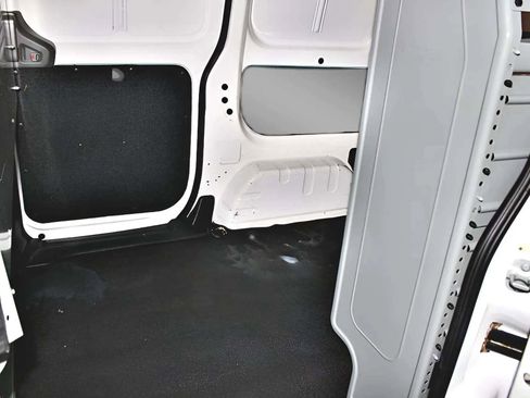 Used 2015 Chevrolet City Express LS image 20