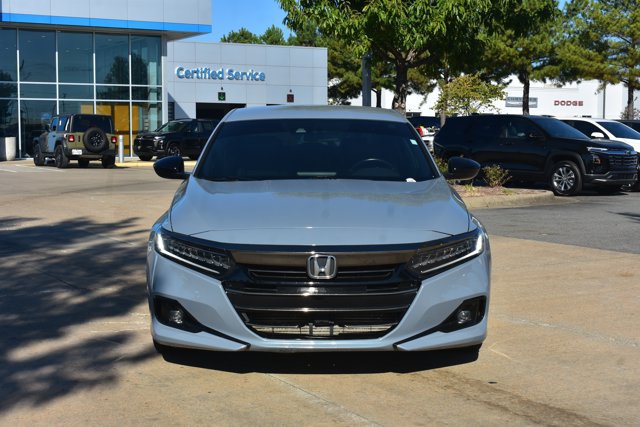 Used 2021 Honda Accord Sport image 2