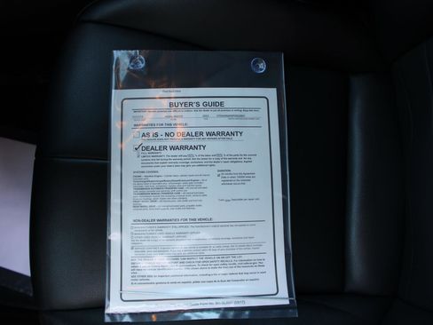 Used 2023 Toyota Highlander XLE FWD image 46