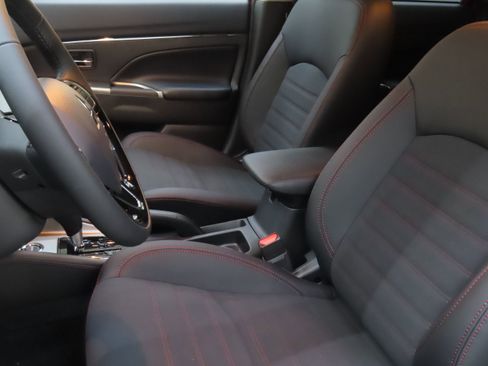 New 2025 Mitsubishi Outlander Sport SE AWD/4WD image 11