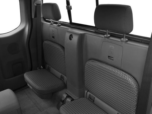 Used 2017 Nissan Frontier SV AWD/4WD image 18