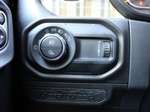 New 2026 Jeep Gladiator Sport AWD/4WD image 28