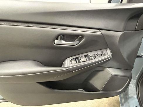 New 2025 Nissan Sentra SV FWD image 13