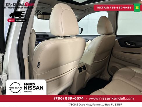 Used 2017 Nissan Rogue SL w/ SL Premium Package image 28