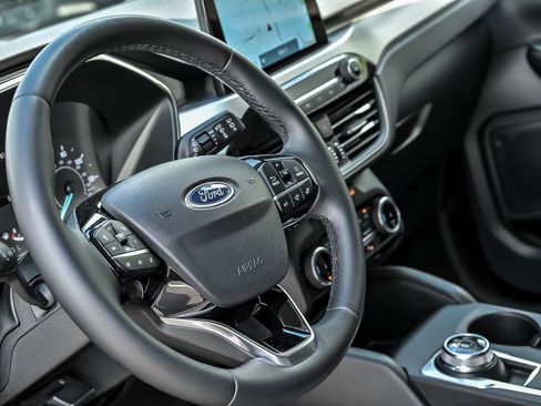 Certified 2022 Ford Escape SE w/ Convenience Package AWD/4WD image 19