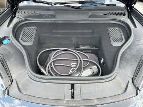 Used 2024 Porsche Macan 4 Electric AWD/4WD image 26