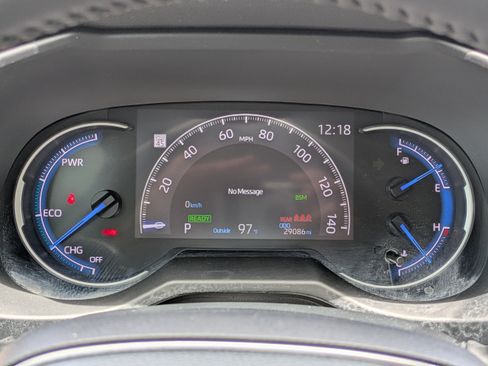 Used 2023 Toyota RAV4 XLE Premium AWD/4WD image 28