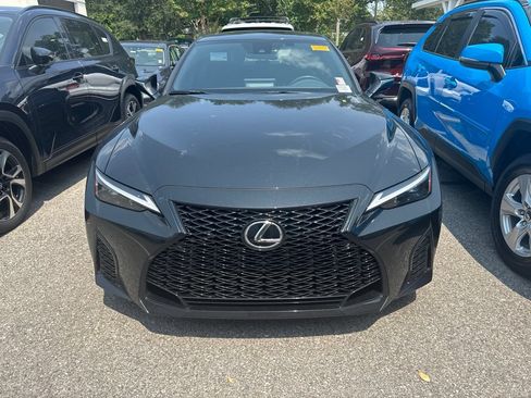 Used 2025 Lexus IS 350 F Sport RWD image 2