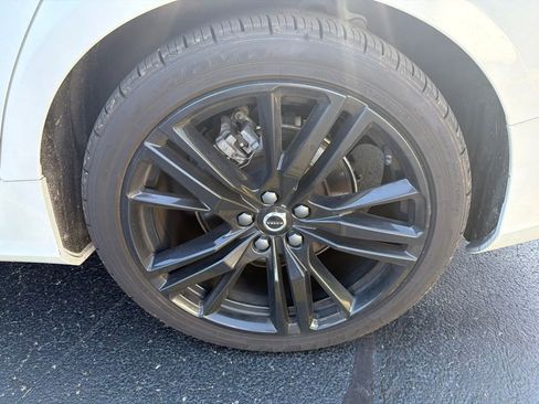 Used 2024 Volvo S60 B5 Plus w/ Climate Package AWD/4WD image 10
