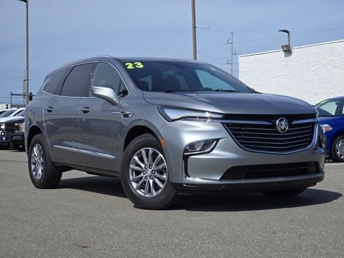 Used 2023 Buick Enclave Essence w/ Trailering Package, 5000 lbs. AWD/4WD image 2