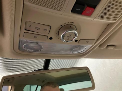 Used 2017 Volkswagen Tiguan Wolfsburg Edition image 14