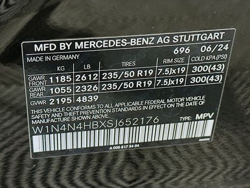 Used 2025 Mercedes-Benz GLA 250 4MATIC image 12
