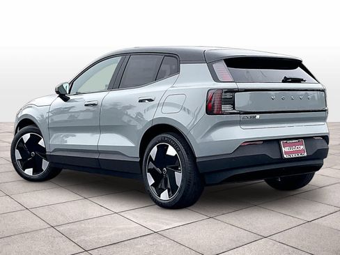 New 2026 Volvo EX30 Plus w/ Protection Package Premier image 3