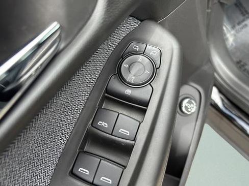 New 2026 Chevrolet TrailBlazer LT w/ Convenience Package AWD/4WD image 12