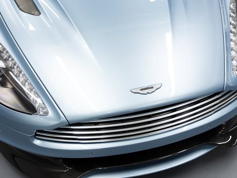Used 2016 Aston Martin Vanquish Volante RWD image 14