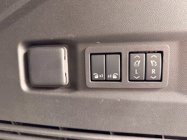 Used 2024 GMC Yukon Denali w/ Max Trailering Package AWD/4WD image 14