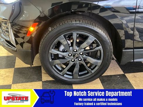 Used 2022 Chevrolet Equinox RS image 5