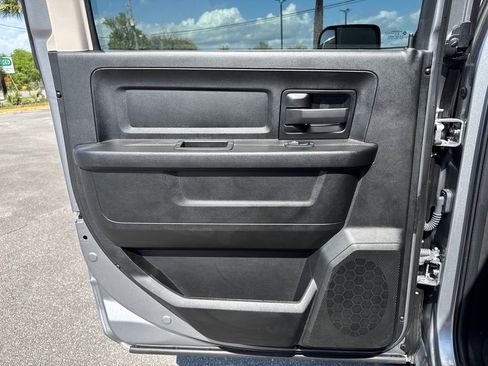 Used 2023 RAM 1500 Tradesman w/ Tradesman SXT Package RWD image 15