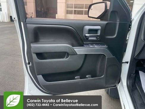 Used 2015 Chevrolet Silverado 1500 LT w/ LT Convenience Package AWD/4WD image 18