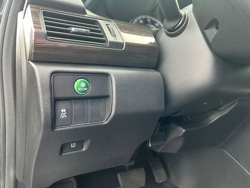 Used 2017 Honda Accord EX-L image 21