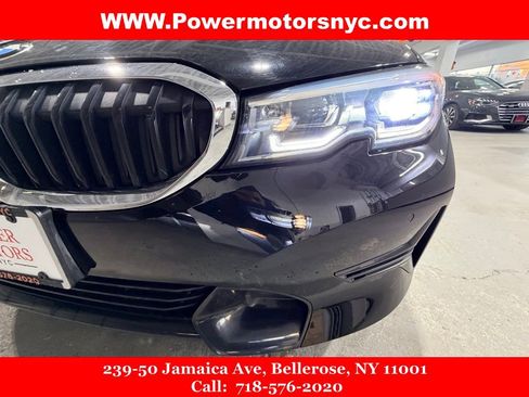 Used 2019 BMW 330i xDrive Sedan w/ Convenience Package image 12