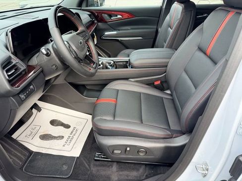 New 2026 Chevrolet Traverse RS image 27