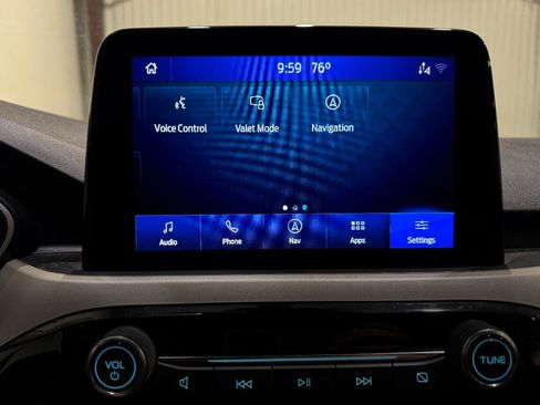 Used 2021 Ford Escape SEL w/ Technology Package FWD image 14