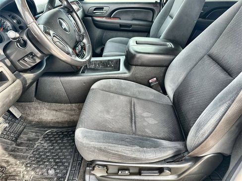 Used 2009 Chevrolet Tahoe LT image 24