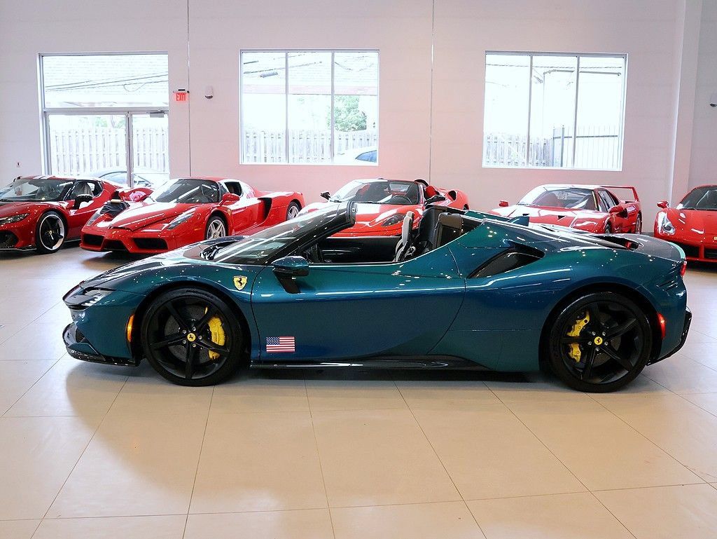 Certified 2022 Ferrari SF90 Spider AWD/4WD image 3