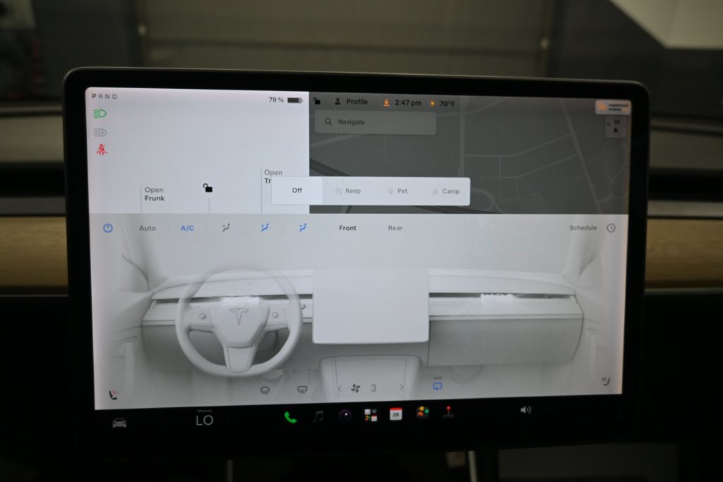 Used 2018 Tesla Model 3 Long Range RWD image 9