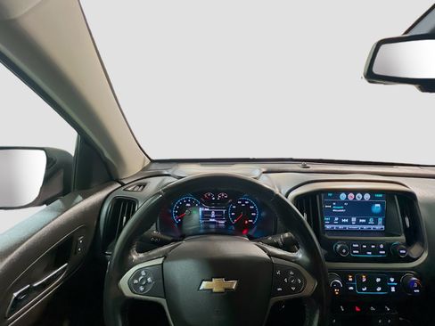 Used 2016 Chevrolet Colorado Z71 AWD/4WD image 7
