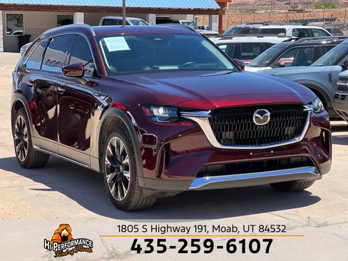 Used 2024 MAZDA CX-90 Plug-In Hybrid w/ Premium Pkg AWD/4WD image 3