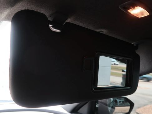 Used 2025 Hyundai Elantra N FWD image 40