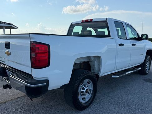 Used 2015 Chevrolet Silverado 2500 W/T RWD image 5
