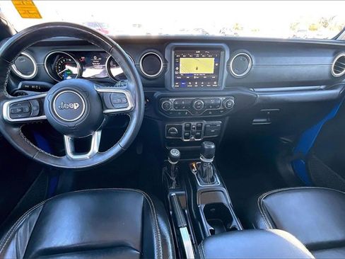 Used 2022 Jeep Wrangler Unlimited Sahara w/ Cold Weather Group image 5