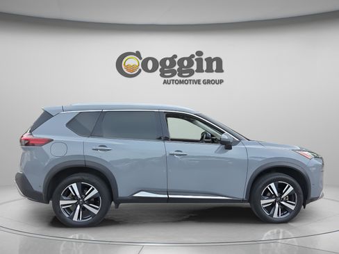 Used 2023 Nissan Rogue Platinum w/ Platinum Premium Package AWD/4WD image 6