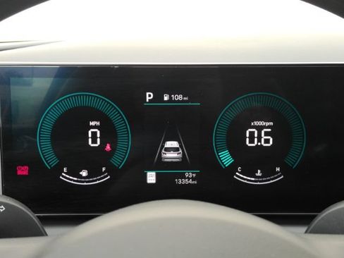 Used 2026 Hyundai Tucson SEL Plus FWD image 38