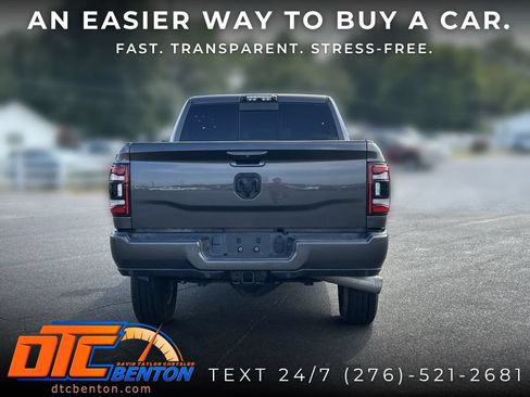 Used 2021 RAM 2500 Laramie w/ Night Edition AWD/4WD image 4
