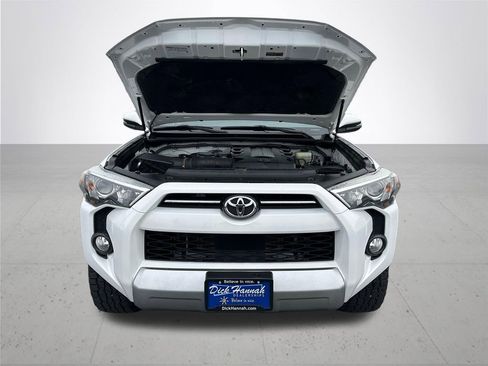 Used 2020 Toyota 4Runner TRD Off-Road Premium w/ Moonroof Package image 4