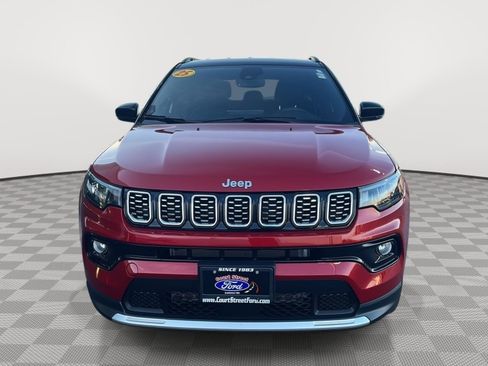 Used 2025 Jeep Compass Limited image 2