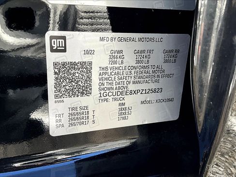 Used 2023 Chevrolet Silverado 1500 RST image 12