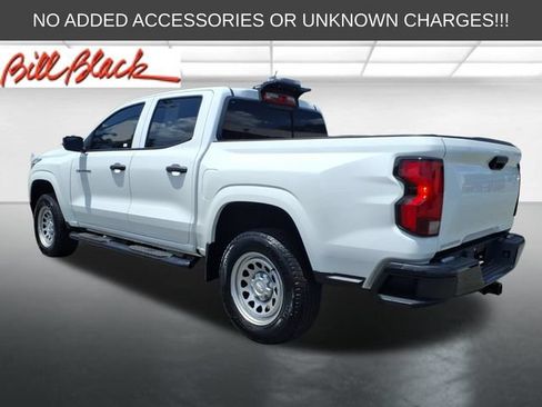 Used 2023 Chevrolet Colorado W/T AWD/4WD image 3