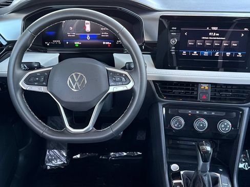 Used 2025 Volkswagen Taos S FWD image 13
