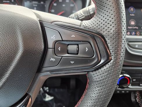 Used 2022 Chevrolet TrailBlazer RS FWD image 29
