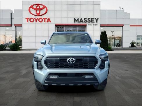 Used 2024 Toyota Tacoma 4x4 Double Cab image 8