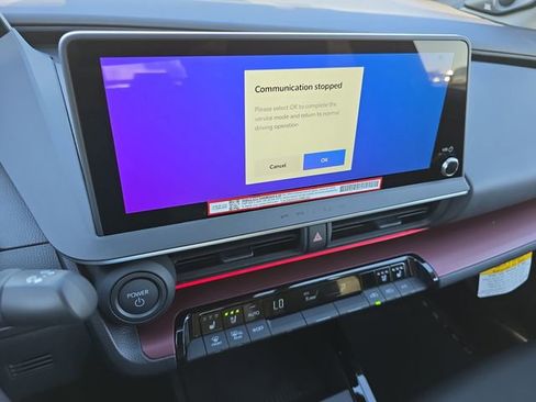 New 2026 Toyota Prius Plug-In Hybrid FWD image 20