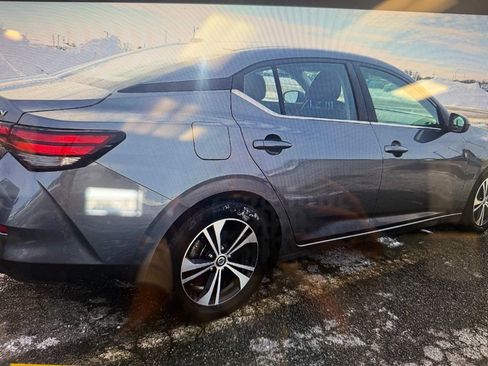 Used 2023 Nissan Sentra SV FWD image 4